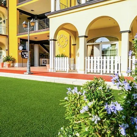 Giardino Dei Colori 107 - Pool&fitness * Toscolano Maderno
